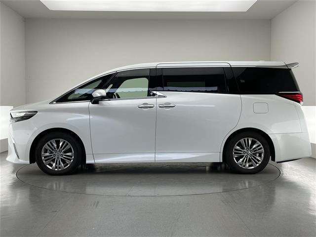 アルファードハイブリッド Z 純正14型ナビ 独立ムーンルーフ トヨタチームメイト アドバンスドパーク 全方位カメラ HUD デジタルインナーミラー AC100V 黒革 シートヒーター 両側パワスラ BSM スペアタイヤ 禁煙車(17枚目)