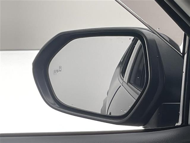 ヤリスクロス ハイブリッドＺ　純正８型ＤＡナビＴＶ　全方位カメラ　禁煙車　ＤＶＤデッキ　ハーフレザー　シートヒーター　電動パーキング　前後ドラレコ　セーフティセンス　衝突軽減　追従クルコン　ＢＳＭ　コーナーセンサー　ＬＥＤライト（5枚目）