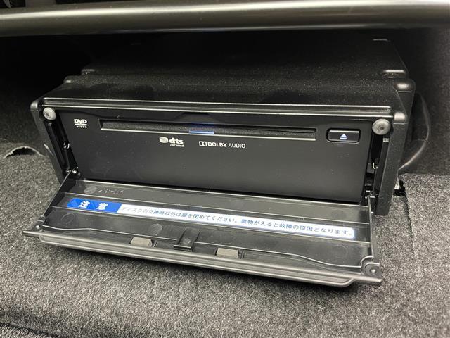 ヤリスクロス ハイブリッドＺ　純正８型ＤＡナビＴＶ　全方位カメラ　禁煙車　ＤＶＤデッキ　ハーフレザー　シートヒーター　電動パーキング　前後ドラレコ　セーフティセンス　衝突軽減　追従クルコン　ＢＳＭ　コーナーセンサー　ＬＥＤライト（7枚目）