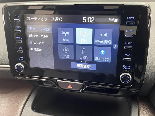 ヤリスクロス ハイブリッドＺ　純正８型ＤＡナビＴＶ　全方位カメラ　禁煙車　ＤＶＤデッキ　ハーフレザー　シートヒーター　電動パーキング　前後ドラレコ　セーフティセンス　衝突軽減　追従クルコン　ＢＳＭ　コーナーセンサー　ＬＥＤライト（12枚目）