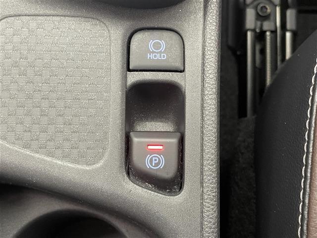 ヤリスクロス ハイブリッドＺ　純正８型ＤＡナビＴＶ　全方位カメラ　禁煙車　ＤＶＤデッキ　ハーフレザー　シートヒーター　電動パーキング　前後ドラレコ　セーフティセンス　衝突軽減　追従クルコン　ＢＳＭ　コーナーセンサー　ＬＥＤライト（15枚目）