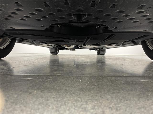 アルファードハイブリッド Z 純正14型ナビ 全方位カメラ 禁煙車 AC100V 黒革 シートヒーター エアシート 両側パワスラ BSM スペアタイヤ ワイヤレス充電 ETC2.0 前後ドラレコ オットマン 電動リアゲート LED(25枚目)