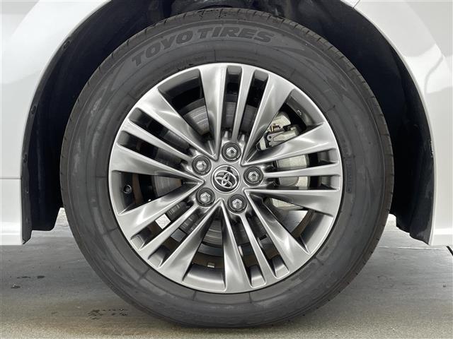 アルファードハイブリッド Z 純正14型ナビ 全方位カメラ 禁煙車 AC100V 黒革 シートヒーター エアシート 両側パワスラ BSM スペアタイヤ ワイヤレス充電 ETC2.0 前後ドラレコ オットマン 電動リアゲート LED(26枚目)