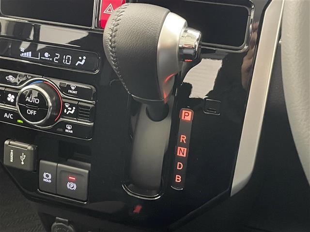 ルーミー カスタムＧ－Ｔ　登録済未使用車　純正９型ＤＡ　ＨＤＭＩ　禁煙　シートヒーター　スマアシＩＩＩ　全方位カメラ　両側パワスラ　パーキングセンサー　フルセグ　ＥＴＣ　ＬＥＤオートライト　フォグ　追従クルコン　純正アルミ　Ｕ（9枚目）