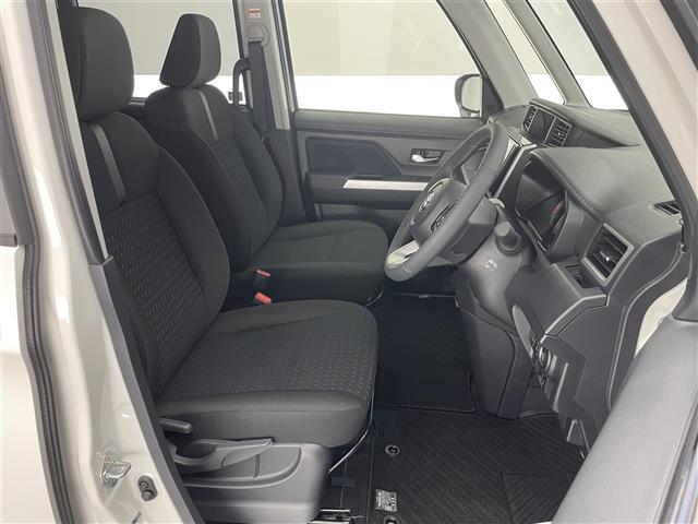 ルーミー カスタムＧ－Ｔ　登録済未使用車　純正９型ＤＡ　ＨＤＭＩ　禁煙　シートヒーター　スマアシＩＩＩ　全方位カメラ　両側パワスラ　パーキングセンサー　フルセグ　ＥＴＣ　ＬＥＤオートライト　フォグ　追従クルコン　純正アルミ　Ｕ（18枚目）