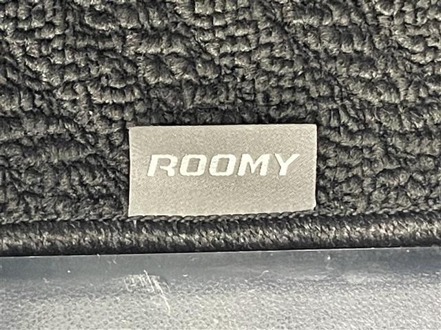 ルーミー カスタムＧ－Ｔ　登録済未使用車　純正９型ＤＡ　ＨＤＭＩ　禁煙　シートヒーター　スマアシＩＩＩ　全方位カメラ　両側パワスラ　パーキングセンサー　フルセグ　ＥＴＣ　ＬＥＤオートライト　フォグ　追従クルコン　純正アルミ　Ｕ（25枚目）