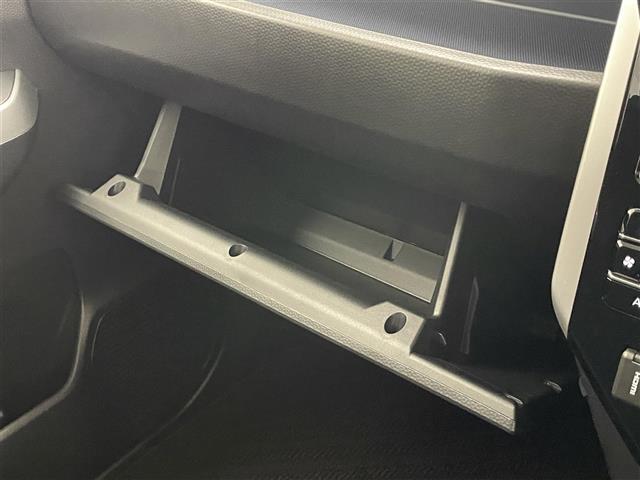 ルーミー カスタムＧ－Ｔ　登録済未使用車　純正９型ＤＡ　ＨＤＭＩ　禁煙　シートヒーター　スマアシＩＩＩ　全方位カメラ　両側パワスラ　パーキングセンサー　フルセグ　ＥＴＣ　ＬＥＤオートライト　フォグ　追従クルコン　純正アルミ　Ｕ（31枚目）