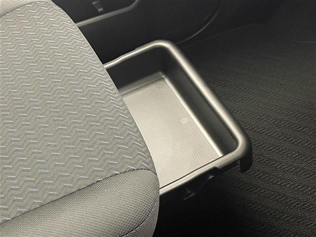 ルーミー カスタムＧ－Ｔ　登録済未使用車　純正９型ＤＡ　ＨＤＭＩ　禁煙　シートヒーター　スマアシＩＩＩ　全方位カメラ　両側パワスラ　パーキングセンサー　フルセグ　ＥＴＣ　ＬＥＤオートライト　フォグ　追従クルコン　純正アルミ　Ｕ（32枚目）