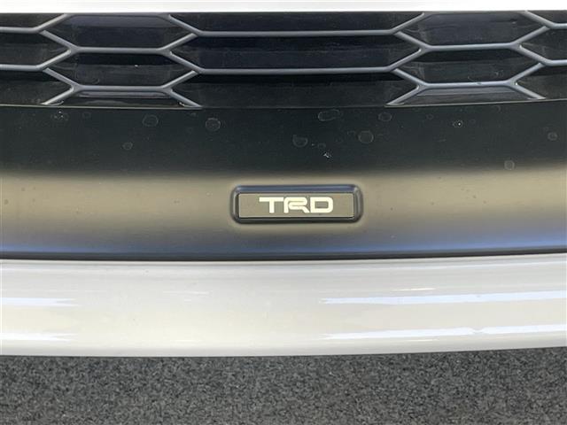 C-HR G モード ネロ セーフティプラス 純正8型DA TRDエアロ 全方位カメラ 禁煙車 ETC シートヒーター ハーフレザー ドラレコ BSM セーフティセンス 衝突軽減 追従クルコン LEDオートライト フォグランプ コーナーセンサー(5枚目)