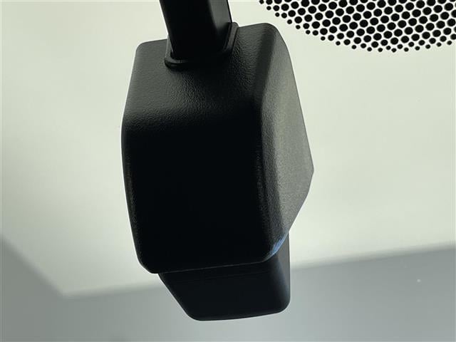 C-HR G モード ネロ セーフティプラス 純正8型DA TRDエアロ 全方位カメラ 禁煙車 ETC シートヒーター ハーフレザー ドラレコ BSM セーフティセンス 衝突軽減 追従クルコン LEDオートライト フォグランプ コーナーセンサー(7枚目)