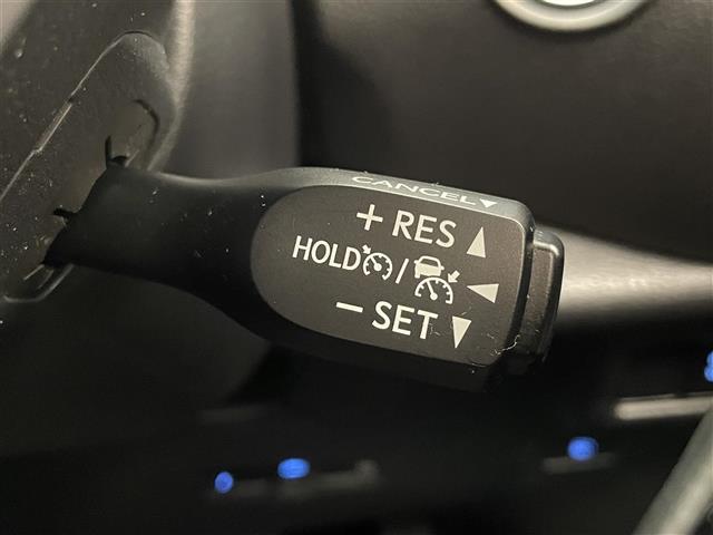 C-HR G モード ネロ セーフティプラス 純正8型DA TRDエアロ 全方位カメラ 禁煙車 ETC シートヒーター ハーフレザー ドラレコ BSM セーフティセンス 衝突軽減 追従クルコン LEDオートライト フォグランプ コーナーセンサー(13枚目)