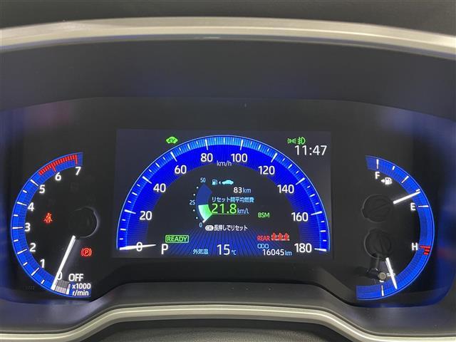 カローラクロス ハイブリッド　Ｚ　純正８型ＤＡＴＶ　全方位カメラ　禁煙車　ハーフレザー　シートヒーター　電動リアゲート　ＢＳＭ　パワーシート　セーフティセンス　衝突軽減　追従クルコン　コーナーセンサー　ルーフレール　ＬＥＤオートライト（11枚目）