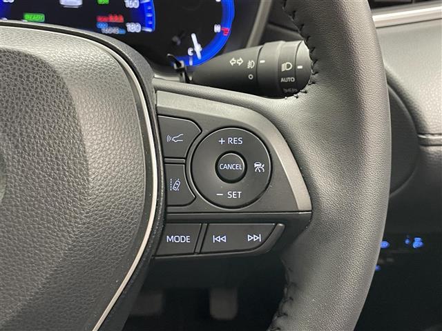 カローラクロス ハイブリッド　Ｚ　純正８型ＤＡＴＶ　全方位カメラ　禁煙車　ハーフレザー　シートヒーター　電動リアゲート　ＢＳＭ　パワーシート　セーフティセンス　衝突軽減　追従クルコン　コーナーセンサー　ルーフレール　ＬＥＤオートライト（27枚目）