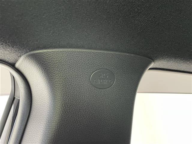 カローラクロス ハイブリッド　Ｚ　純正８型ＤＡＴＶ　全方位カメラ　禁煙車　ハーフレザー　シートヒーター　電動リアゲート　ＢＳＭ　パワーシート　セーフティセンス　衝突軽減　追従クルコン　コーナーセンサー　ルーフレール　ＬＥＤオートライト（32枚目）