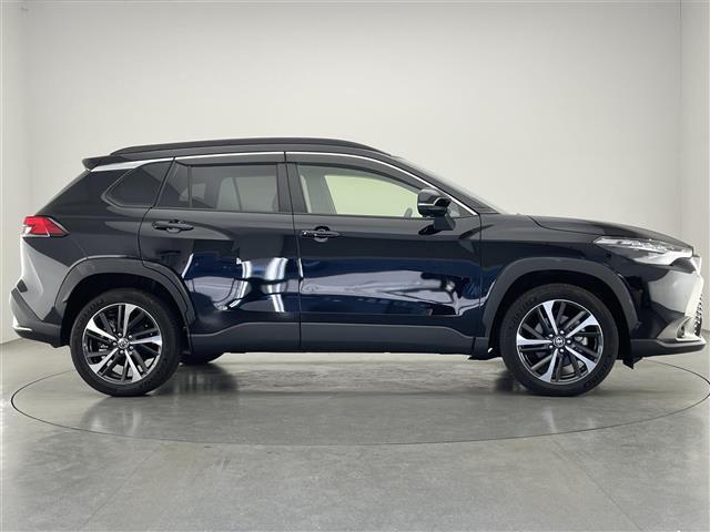 カローラクロス ハイブリッド　Ｚ　純正８型ＤＡＴＶ　全方位カメラ　禁煙車　ハーフレザー　シートヒーター　電動リアゲート　ＢＳＭ　パワーシート　セーフティセンス　衝突軽減　追従クルコン　コーナーセンサー　ルーフレール　ＬＥＤオートライト（40枚目）