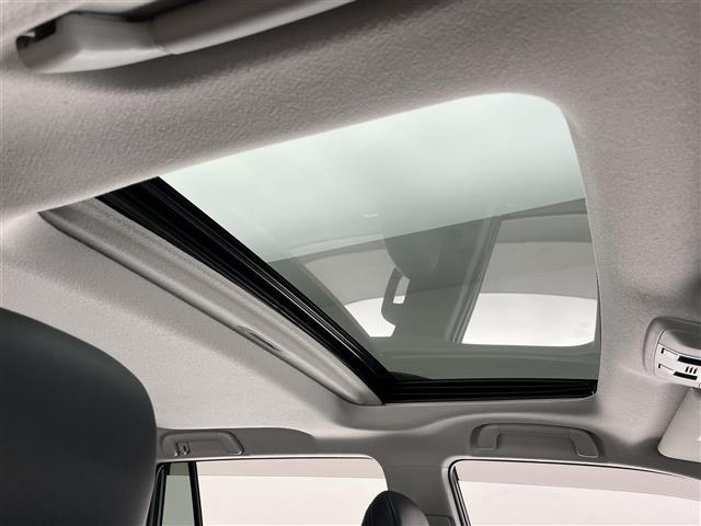 ランドクルーザープラド ＴＸ　Ｌパッケージ　社外９型ナビ　ムーンルーフ　モデリスタエアロ　禁煙　黒革　バックカメラ　シートヒーター　シートベンチレーション　ＥＴＣ　パワーシート　ＨＤＭＩ　ルーフレール　衝突軽減　追従クルコン　ＬＥＤオートライト（5枚目）