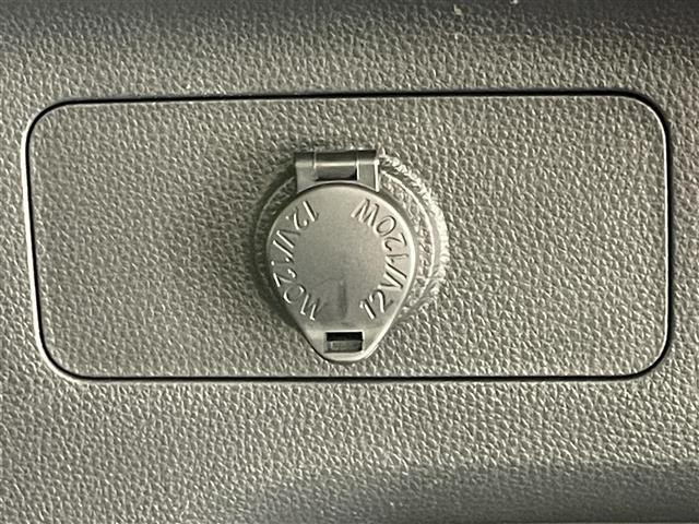 ＲＡＶ４ Ｇ　純正９型ナビＴＶ　バックカメラ　禁煙　ＢＳＭ　電動リアゲート　黒革　シートヒーター　ステアリングヒーター　ＥＴＣ　パワーシート　電動パーキング　ルーフレール　衝突軽減　追従クルコン　ＬＥＤオートライト（29枚目）