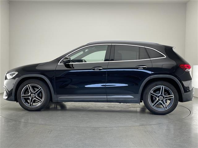 ＧＬＡクラス ＧＬＡ２００ｄ　４マチック　ＡＭＧライン　純正ナビ　フルセグＴＶ　全方位カメラ　禁煙車　レーダーセーフティＰＫＧ　衝突軽減　追従クルコン　ＢＳＭ　ナビゲーションＰＫＧ　ハーフレザー　シートヒーター　メモリシート　コーナーセンサー　ＬＥＤライト（17枚目）