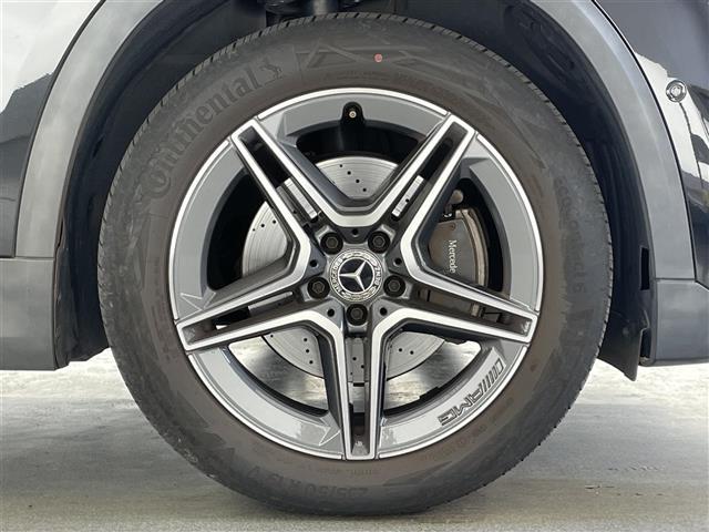 ＧＬＡクラス ＧＬＡ２００ｄ　４マチック　ＡＭＧライン　純正ナビ　フルセグＴＶ　全方位カメラ　禁煙車　レーダーセーフティＰＫＧ　衝突軽減　追従クルコン　ＢＳＭ　ナビゲーションＰＫＧ　ハーフレザー　シートヒーター　メモリシート　コーナーセンサー　ＬＥＤライト（25枚目）