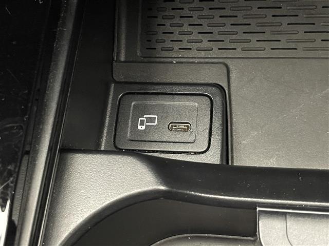 ＧＬＡクラス ＧＬＡ２００ｄ　４マチック　ＡＭＧライン　純正ナビ　フルセグＴＶ　全方位カメラ　禁煙車　レーダーセーフティＰＫＧ　衝突軽減　追従クルコン　ＢＳＭ　ナビゲーションＰＫＧ　ハーフレザー　シートヒーター　メモリシート　コーナーセンサー　ＬＥＤライト（33枚目）