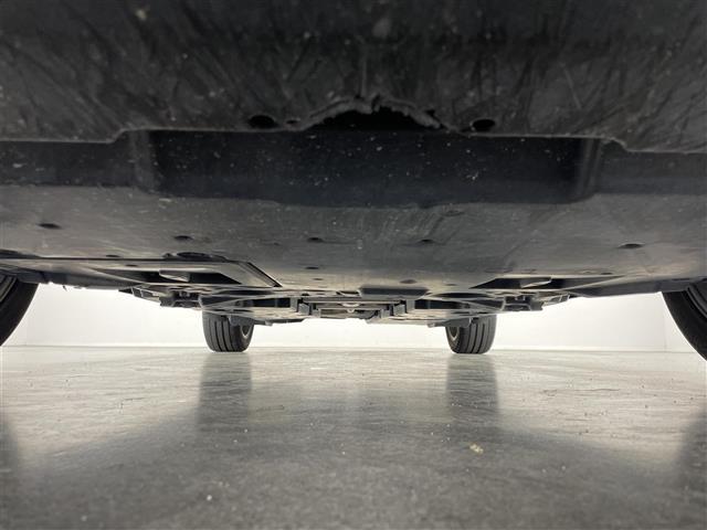 Ｃ－ＨＲ Ｇ　モード　ネロ　セーフティプラス　純正８型ＤＡＴＶ　全方位カメラ　禁煙車　ハーフレザー　シートヒーター　ＢＳＭ　ＥＴＣ　前後ドラレコ　セーフティセンス　衝突軽減　追従クルコン　ＬＥＤオートライト　オートハイビーム　フォグ　スペアタイヤ（24枚目）