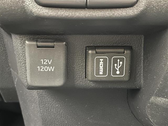 ハイゼットカーゴ Ｇ　ＳＡ　純正９型ＤＡ　バックカメラ　ＨＤＭＩ　禁煙　カープレイ対応　フルセグＴＶ　ＥＴＣ　スマアシＩＩＩ　衝突軽減　車線逸脱　コーナーセンサー　ＬＥＤオートライト　フォグランプ　オートハイビーム　両側スライド（5枚目）