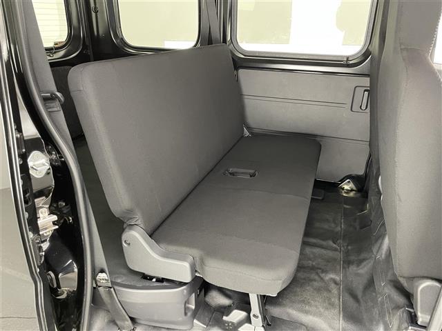 ハイゼットカーゴ Ｇ　ＳＡ　純正９型ＤＡ　バックカメラ　ＨＤＭＩ　禁煙　カープレイ対応　フルセグＴＶ　ＥＴＣ　スマアシＩＩＩ　衝突軽減　車線逸脱　コーナーセンサー　ＬＥＤオートライト　フォグランプ　オートハイビーム　両側スライド（20枚目）