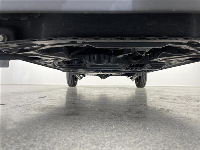 ハイゼットカーゴ Ｇ　ＳＡ　純正９型ＤＡ　バックカメラ　ＨＤＭＩ　禁煙　カープレイ対応　フルセグＴＶ　ＥＴＣ　スマアシＩＩＩ　衝突軽減　車線逸脱　コーナーセンサー　ＬＥＤオートライト　フォグランプ　オートハイビーム　両側スライド（25枚目）