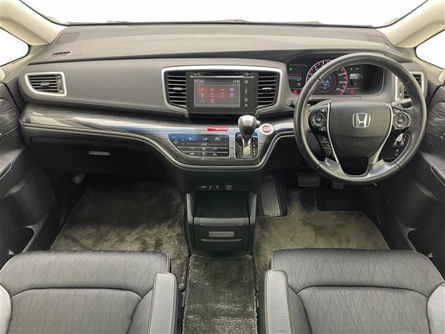 オデッセイ アブソルート　純正ナビ　ＨＤＭＩ　両側パワスラ　禁煙車　バックカメラ　ＥＴＣ　パドルシフト　ＤＶＤ　クルーズコントロール　黒ハーフレザー　ＬＥＤオートライト　フォグランプ　純正アルミ　ＵＳＢ端子　カーテンエアバック（2枚目）