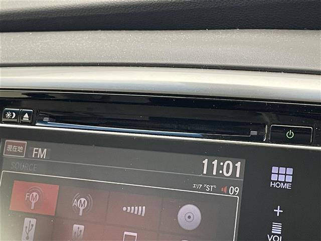 オデッセイ アブソルート　純正ナビ　ＨＤＭＩ　両側パワスラ　禁煙車　バックカメラ　ＥＴＣ　パドルシフト　ＤＶＤ　クルーズコントロール　黒ハーフレザー　ＬＥＤオートライト　フォグランプ　純正アルミ　ＵＳＢ端子　カーテンエアバック（13枚目）