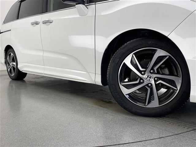 オデッセイ アブソルート　純正ナビ　ＨＤＭＩ　両側パワスラ　禁煙車　バックカメラ　ＥＴＣ　パドルシフト　ＤＶＤ　クルーズコントロール　黒ハーフレザー　ＬＥＤオートライト　フォグランプ　純正アルミ　ＵＳＢ端子　カーテンエアバック（34枚目）