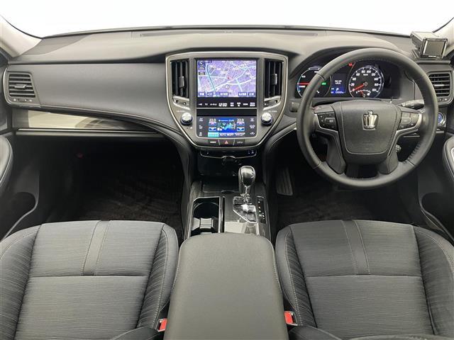 クラウンハイブリッド アスリートS 純正8型ナビ 禁煙車 シートヒーター パワーシート ETC ドラレコ クルコン バックカメラ フルセグ DVD 純正アルミ オートライト フォグランプ ステアリングヒーター USB端子 パワーシート(2枚目)