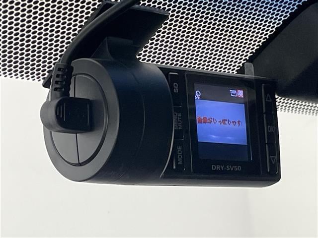 クラウンハイブリッド アスリートS 純正8型ナビ 禁煙車 シートヒーター パワーシート ETC ドラレコ クルコン バックカメラ フルセグ DVD 純正アルミ オートライト フォグランプ ステアリングヒーター USB端子 パワーシート(6枚目)