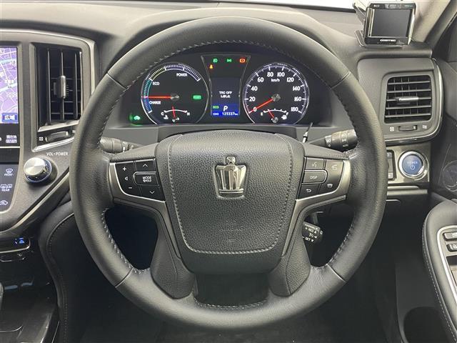 クラウンハイブリッド アスリートS 純正8型ナビ 禁煙車 シートヒーター パワーシート ETC ドラレコ クルコン バックカメラ フルセグ DVD 純正アルミ オートライト フォグランプ ステアリングヒーター USB端子 パワーシート(10枚目)