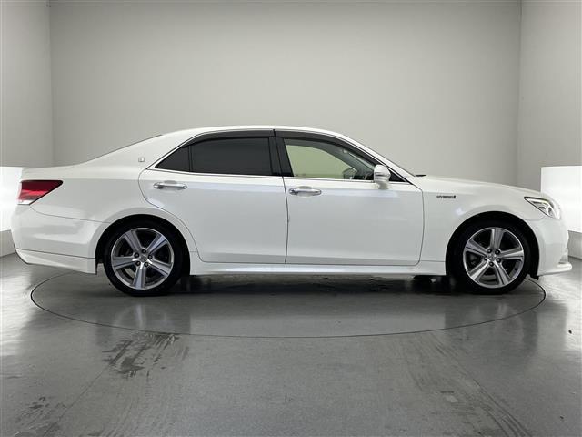 クラウンハイブリッド アスリートS 純正8型ナビ 禁煙車 シートヒーター パワーシート ETC ドラレコ クルコン バックカメラ フルセグ DVD 純正アルミ オートライト フォグランプ ステアリングヒーター USB端子 パワーシート(40枚目)