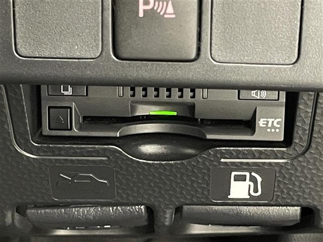 ルーミー カスタムG 純正9型ナビ 全方位カメラ 両側パワスラ 禁煙 フルセグ DVD スマアシ 追従クルコン ドラレコ ETC コーナーセンサー LEDオートライト フォグ オートハイビーム USB 衝突軽減 純正マット(6枚目)