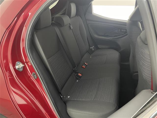 ヤリス ハイブリッドＺ　純正８型ＤＡナビＴＶ　バックカメラ　禁煙車　シートヒーター　モデリスタ１５インチＡＷ　前後ドラレコ　セーフティセンス　衝突軽減　追従クルコン　ＬＥＤオートライト　コーナーセンサー　メモリシート　ＥＴＣ（20枚目）