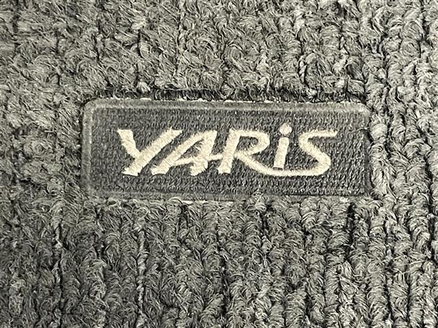 ヤリス ハイブリッドＺ　純正８型ＤＡナビＴＶ　バックカメラ　禁煙車　シートヒーター　モデリスタ１５インチＡＷ　前後ドラレコ　セーフティセンス　衝突軽減　追従クルコン　ＬＥＤオートライト　コーナーセンサー　メモリシート　ＥＴＣ（26枚目）