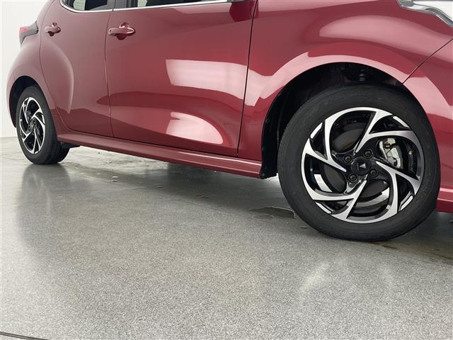 ヤリス ハイブリッドＺ　純正８型ＤＡナビＴＶ　バックカメラ　禁煙車　シートヒーター　モデリスタ１５インチＡＷ　前後ドラレコ　セーフティセンス　衝突軽減　追従クルコン　ＬＥＤオートライト　コーナーセンサー　メモリシート　ＥＴＣ（34枚目）