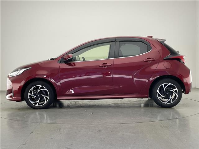 ヤリス ハイブリッドＺ　純正８型ＤＡナビＴＶ　バックカメラ　禁煙車　シートヒーター　モデリスタ１５インチＡＷ　前後ドラレコ　セーフティセンス　衝突軽減　追従クルコン　ＬＥＤオートライト　コーナーセンサー　メモリシート　ＥＴＣ（43枚目）