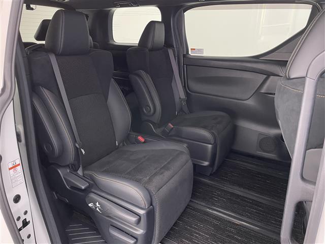 アルファード ２．５Ｓ　タイプゴールド　純正９型ＤＡナビＴＶ　純正１２．１型後席モニター　三眼ＬＥＤ　ＤＶＤ　ＥＴＣ　前後ドラレコ　電動リアゲート　両側パワスラ　セーフティセンス　衝突軽減　追従クルコン　ＡＣ１００Ｖ　バックカメラ　禁煙車（20枚目）