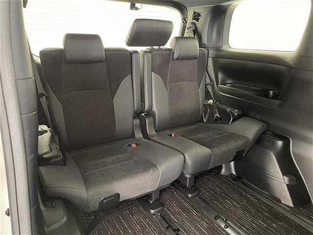 アルファード ２．５Ｓ　タイプゴールド　純正９型ＤＡナビＴＶ　純正１２．１型後席モニター　三眼ＬＥＤ　ＤＶＤ　ＥＴＣ　前後ドラレコ　電動リアゲート　両側パワスラ　セーフティセンス　衝突軽減　追従クルコン　ＡＣ１００Ｖ　バックカメラ　禁煙車（21枚目）