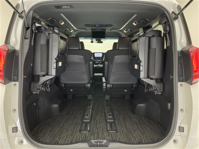 アルファード ２．５Ｓ　タイプゴールド　純正９型ＤＡナビＴＶ　純正１２．１型後席モニター　三眼ＬＥＤ　ＤＶＤ　ＥＴＣ　前後ドラレコ　電動リアゲート　両側パワスラ　セーフティセンス　衝突軽減　追従クルコン　ＡＣ１００Ｖ　バックカメラ　禁煙車（23枚目）