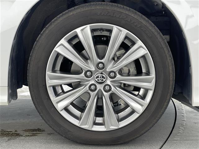 アルファード ２．５Ｓ　タイプゴールド　純正９型ＤＡナビＴＶ　純正１２．１型後席モニター　三眼ＬＥＤ　ＤＶＤ　ＥＴＣ　前後ドラレコ　電動リアゲート　両側パワスラ　セーフティセンス　衝突軽減　追従クルコン　ＡＣ１００Ｖ　バックカメラ　禁煙車（26枚目）