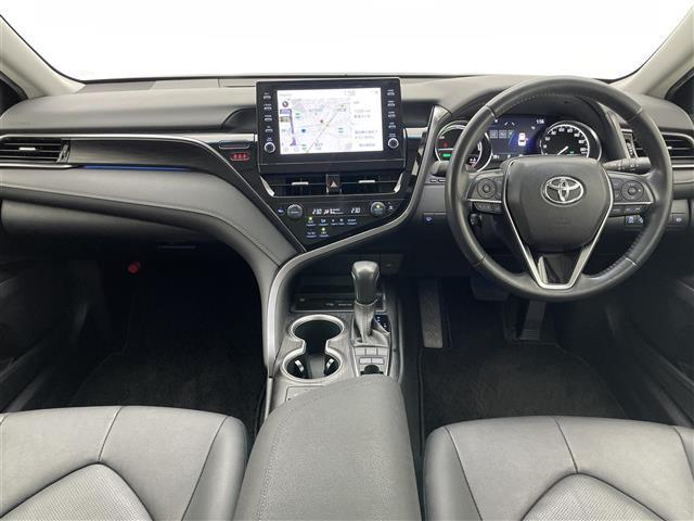 カムリ Ｇレザーパッケージ　純正９型ＤＡナビ　黒革　シートヒーター　禁煙車　ＤＶＤデッキ　ＢＳＭ　ＨＵＤ　バックカメラ　追従クルコン　前後ドラレコ　ＥＴＣ　セーフティセンス　衝突軽減　パワーシート　ＬＥＤライト　コーナーセンサー（2枚目）