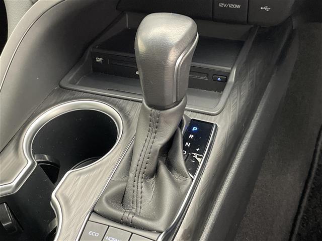 カムリ Ｇレザーパッケージ　純正９型ＤＡナビ　黒革　シートヒーター　禁煙車　ＤＶＤデッキ　ＢＳＭ　ＨＵＤ　バックカメラ　追従クルコン　前後ドラレコ　ＥＴＣ　セーフティセンス　衝突軽減　パワーシート　ＬＥＤライト　コーナーセンサー（31枚目）