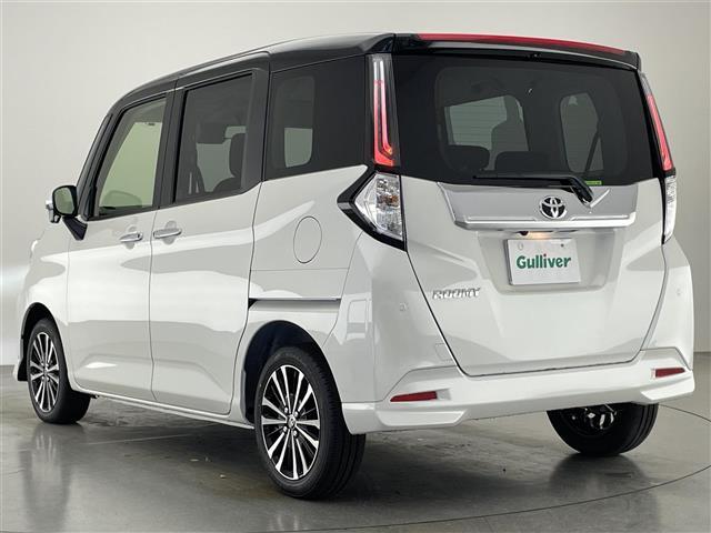 ルーミー カスタムＧ－Ｔ　登録済未使用車　純正９型ＤＡ　フルセグＴＶ　ＨＤＭＩ　カープレイ　シートヒーター　全方位カメラ　両側パワスラ　リアロールシェード　スマアシ　衝突軽減　追従クルコン　ＬＥＤオートライト　コーナーセンサー（18枚目）