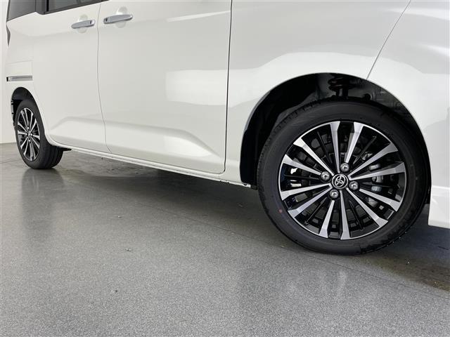 ルーミー カスタムＧ－Ｔ　登録済未使用車　純正９型ＤＡ　フルセグＴＶ　ＨＤＭＩ　カープレイ　シートヒーター　全方位カメラ　両側パワスラ　リアロールシェード　スマアシ　衝突軽減　追従クルコン　ＬＥＤオートライト　コーナーセンサー（33枚目）