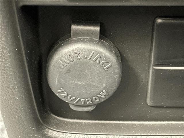 ハスラー ハイブリッドＧ　社外メモリナビ　シートヒーター　禁煙車　デュアルカメラブレーキ　衝突軽減装置　追従クルコン　車線逸脱　リヤパーキングセンサー　ＬＥＤオートライト　Ｂｌｕｅｔｏｏｔｈ　ラジオ　ＣＤ　アイドリングストップ（9枚目）