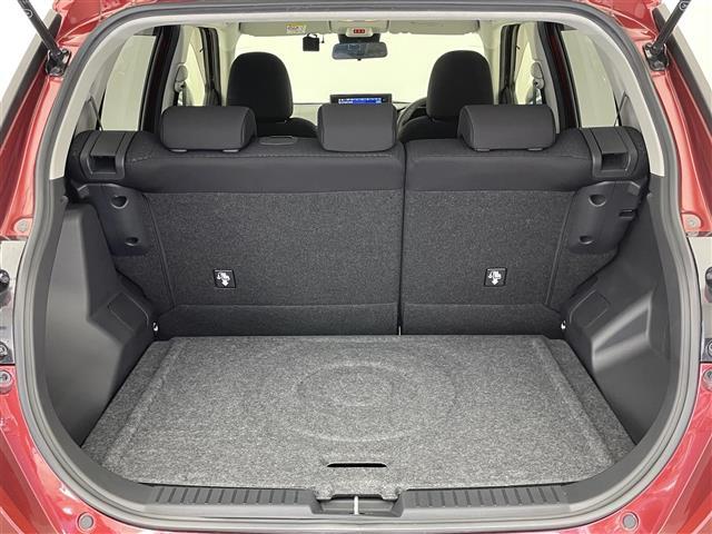 ライズ Ｚ　純正９型ナビ　全方位カメラ　シートヒーター　ＨＤＭＩ　前後ドラレコ　ＥＴＣ　スマアシ　衝突軽減　追従クルコン　コーナーセンサー　電動パーキング　ＬＥＤオートライト　フルセグＴＶ　ＵＳＢ　フォグ　禁煙車（22枚目）